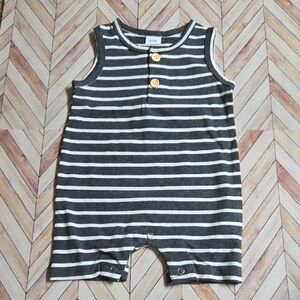 Unisex Baby Striped Sleeveless Romper Charcoal Gray & White Henley Sunsuit 0-3M